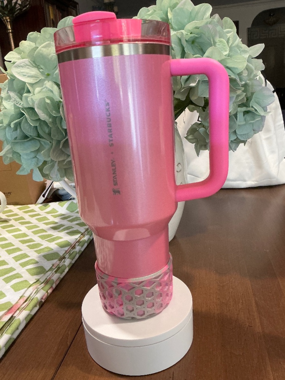 Stanley x Starbucks WINTER PINK 40 oz Stainless Steel Tumbler with boot and bow